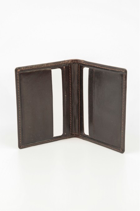 Porta-cartes em pele