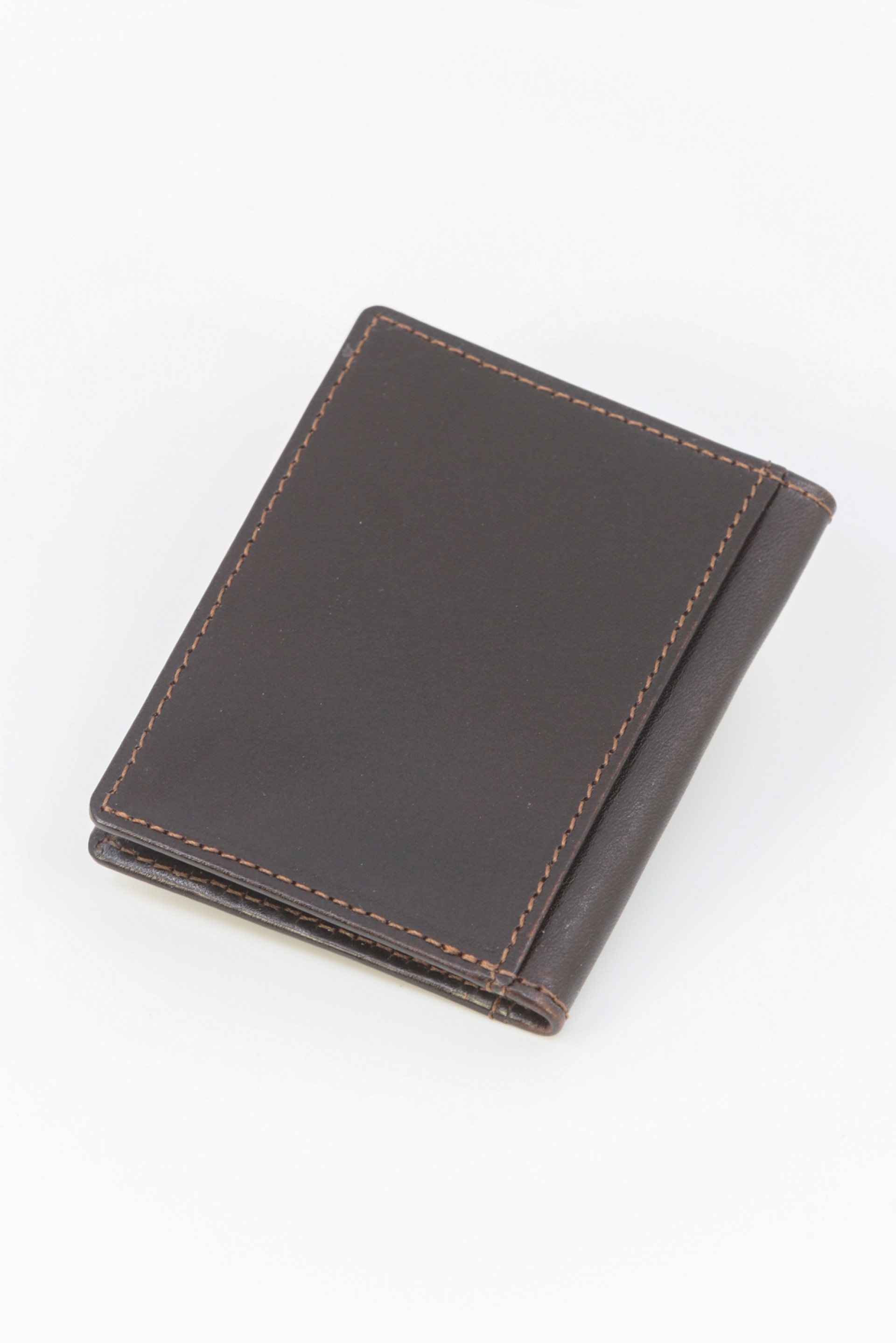 Porta-cartões em pele