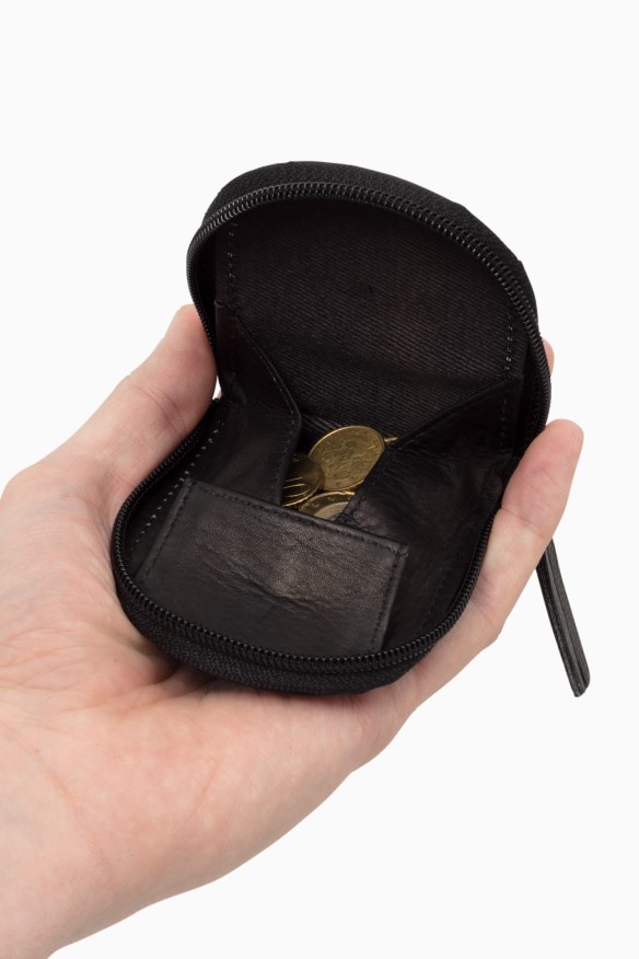 Porta-moedas em pele