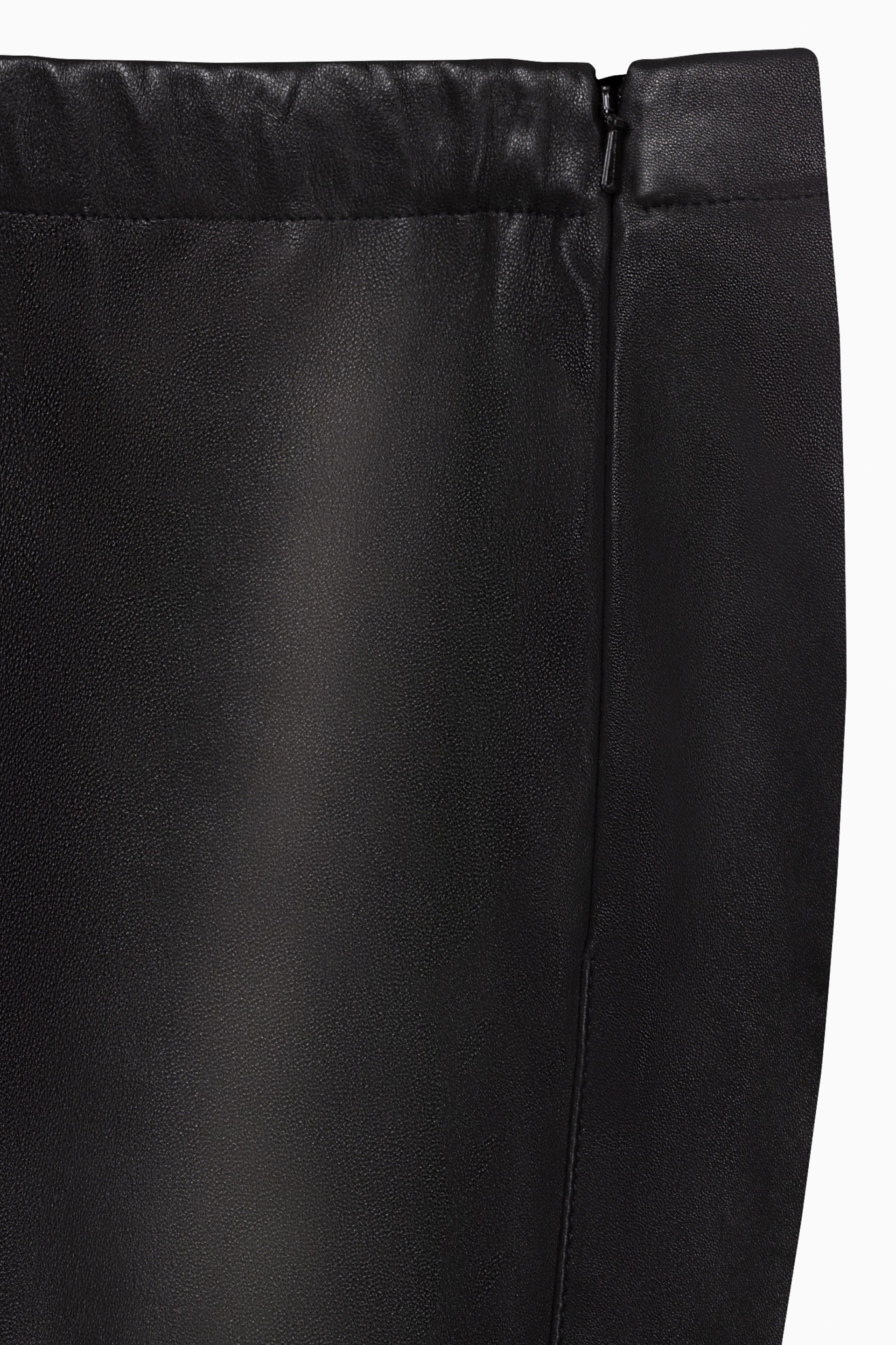 Calças em pele Paris