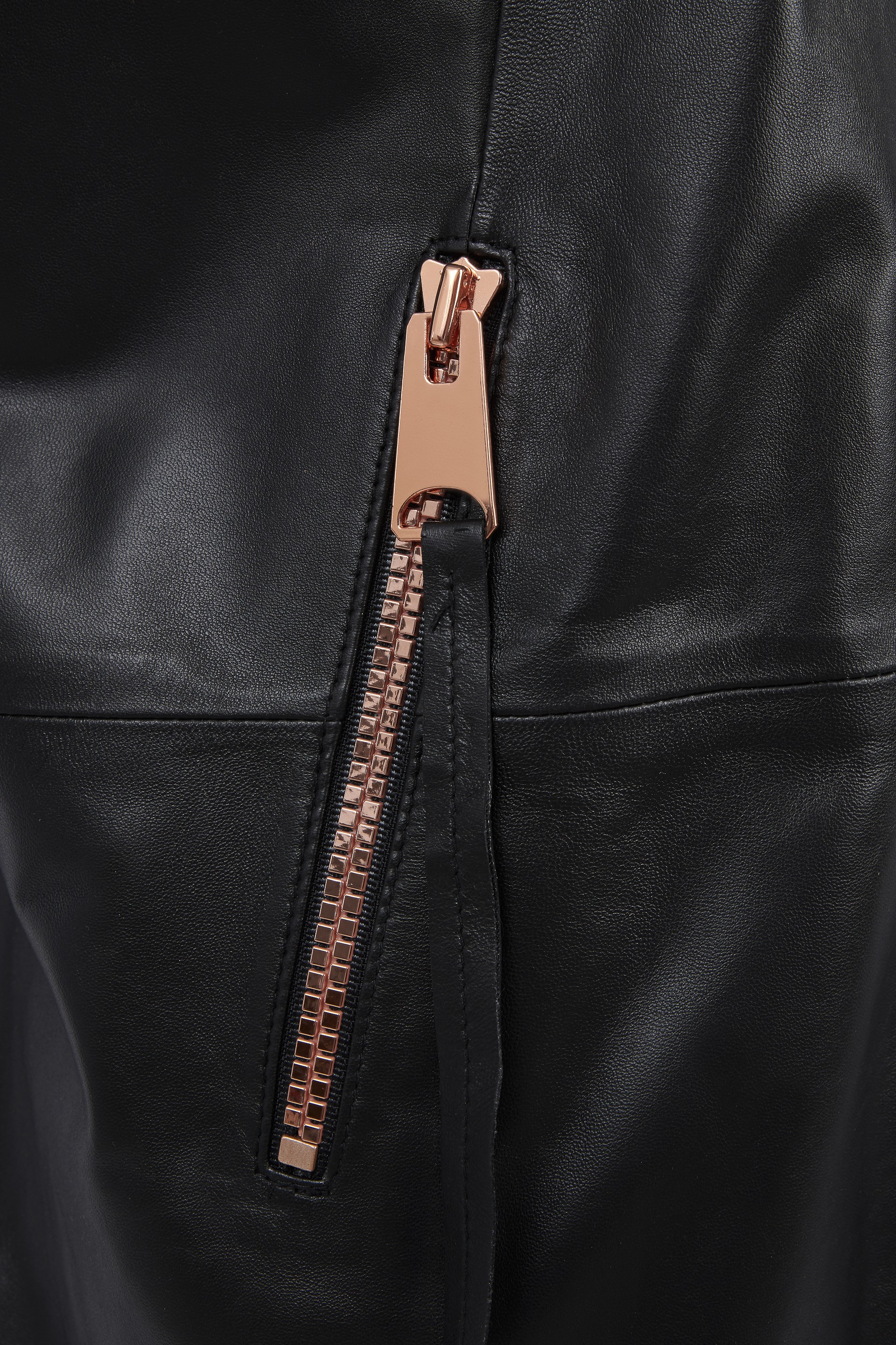 Casaco em pele Scarlett