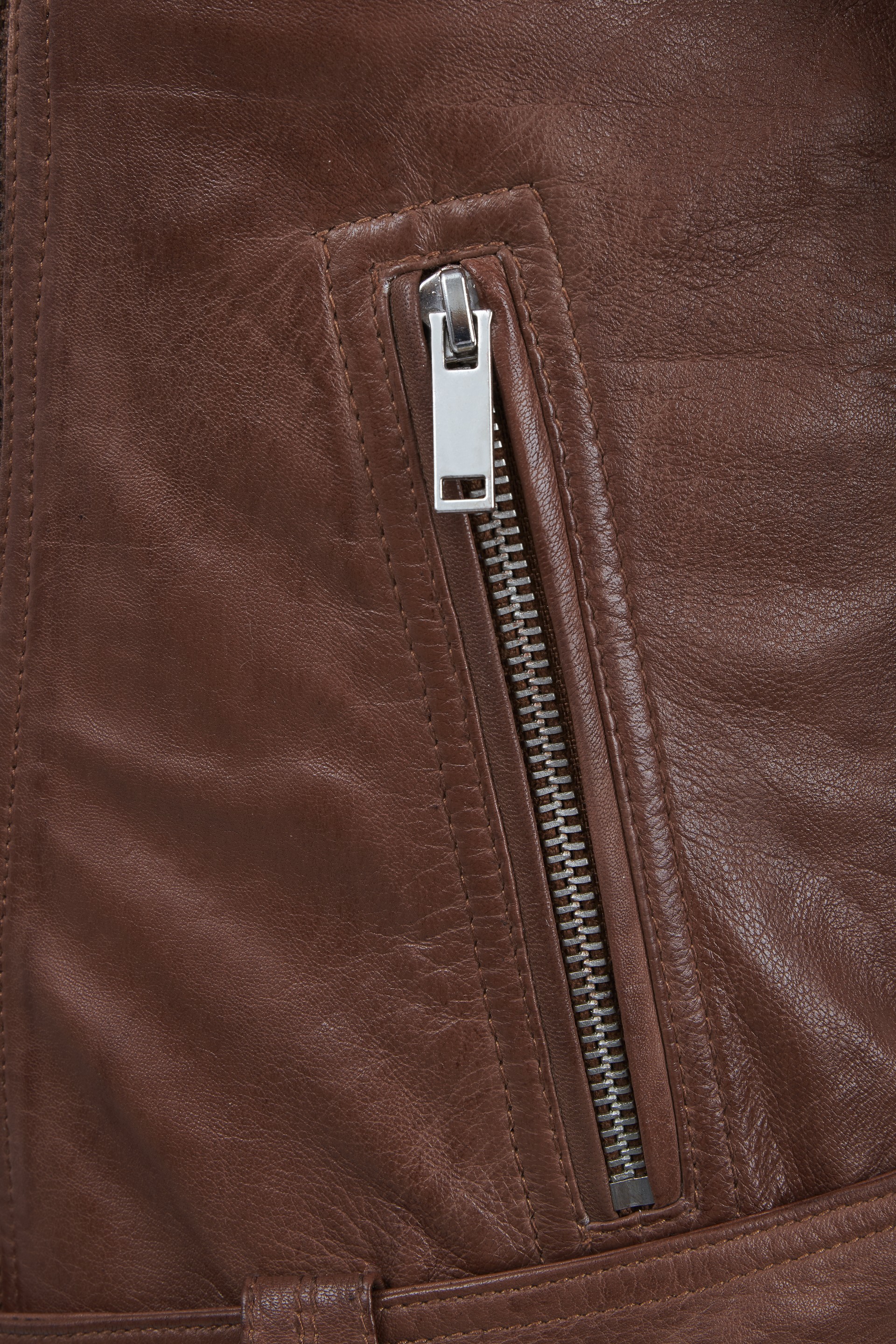 Blusão em pele Sara