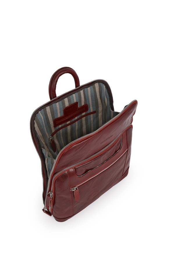 Mochila em pele 112