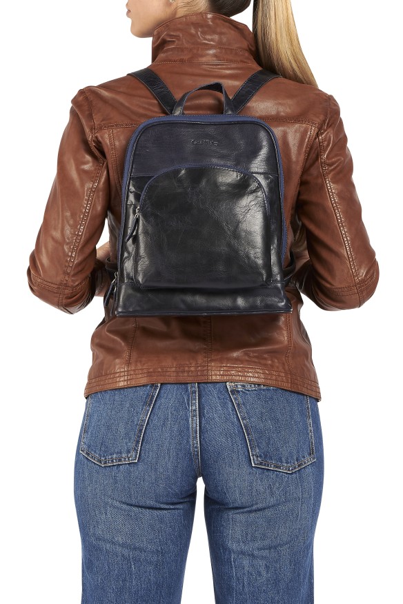 Mochila em pele 113