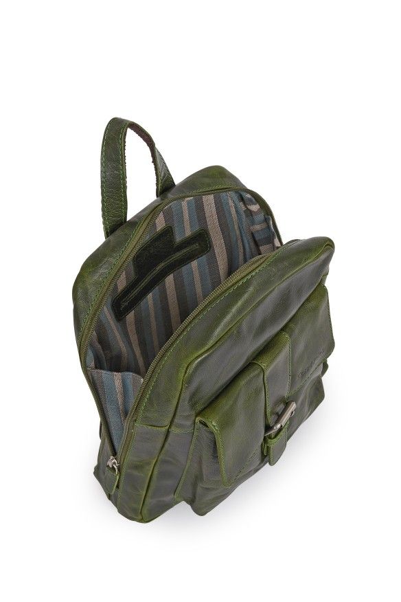 Mochila em pele 114