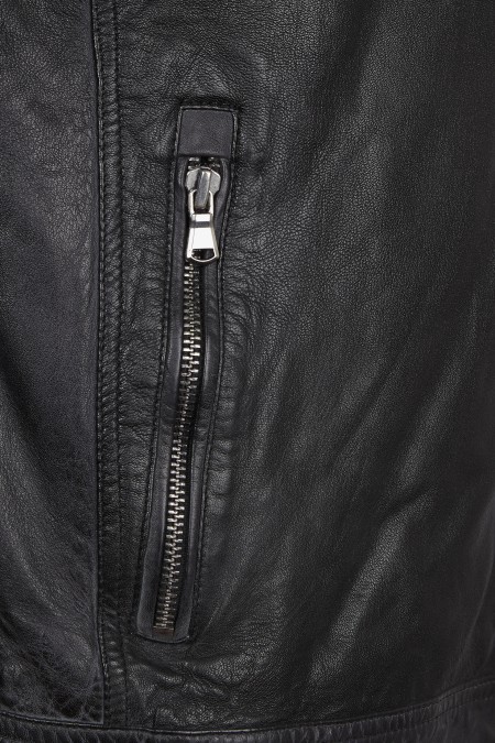 Bluso em pele Guilherme