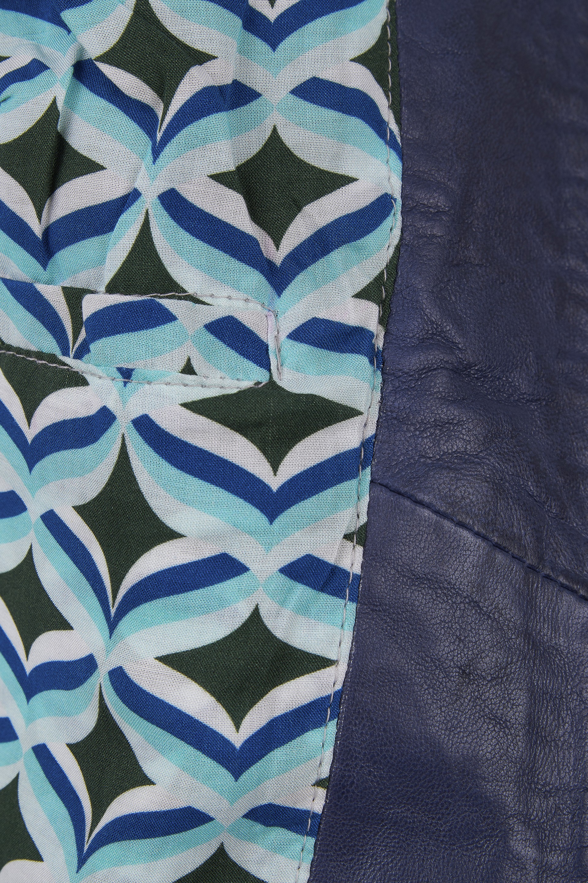 Blusão em pele Celina