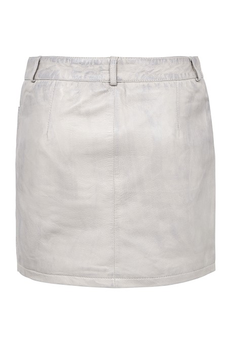 Saia em pele modelo ganga