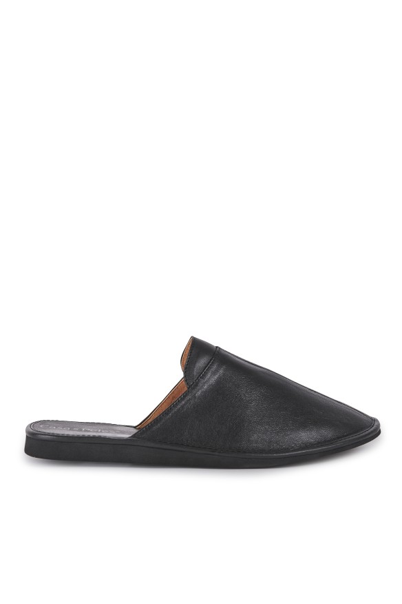 Chinelo em pele 2020