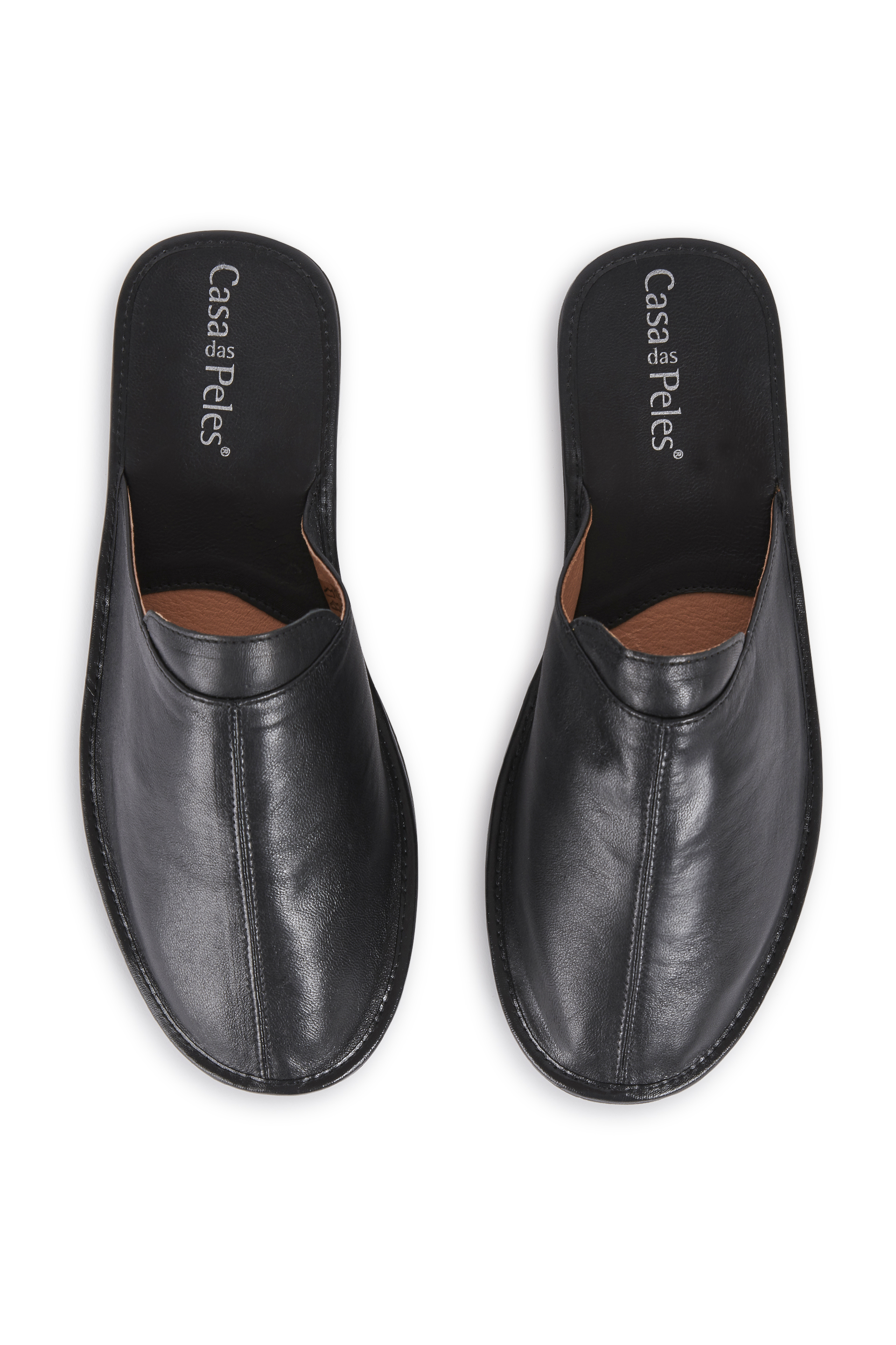 Chinelo em pele 2020