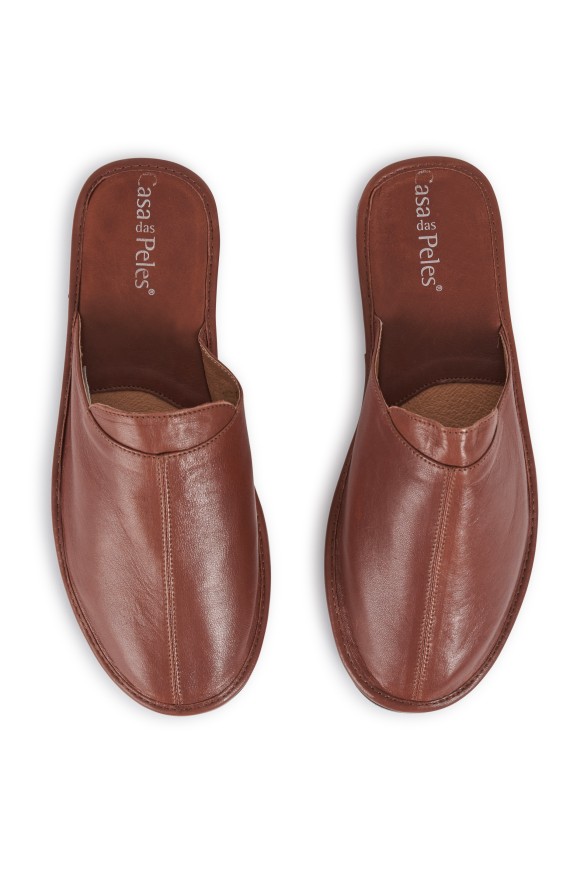 Chinelo em pele 2020