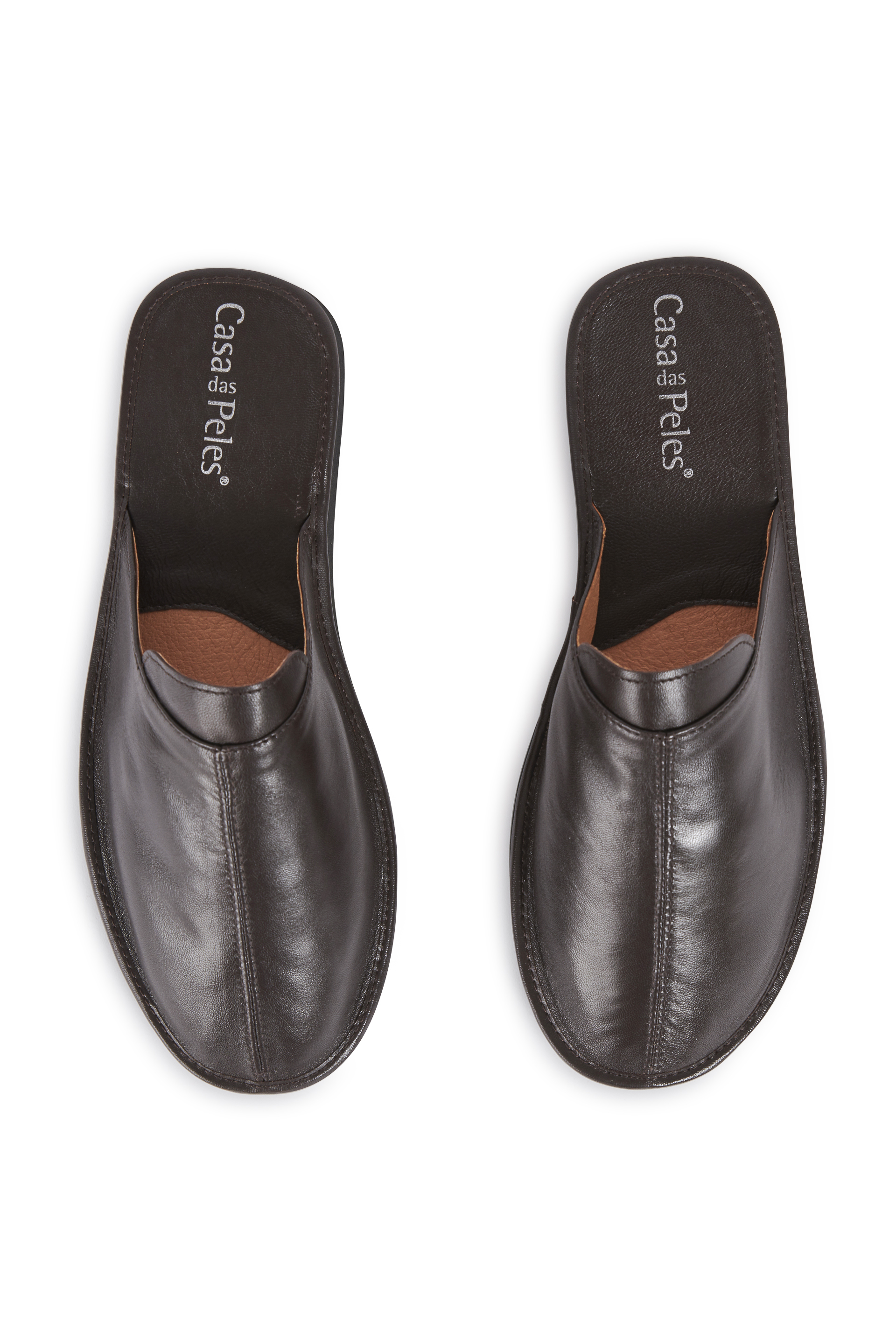 Chinelo em pele 2020