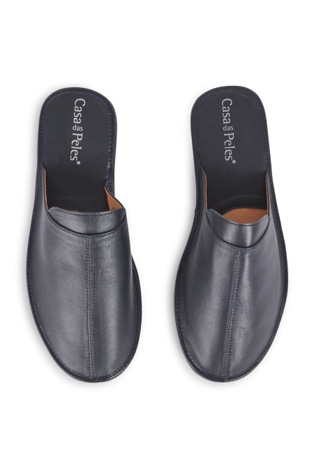 Chinelo em pele 2020