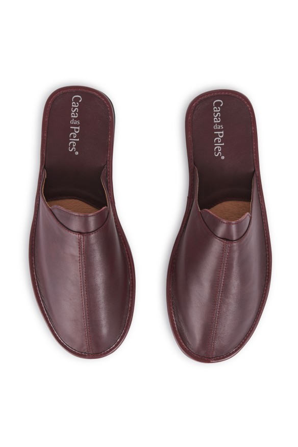 Chinelo em pele 2020