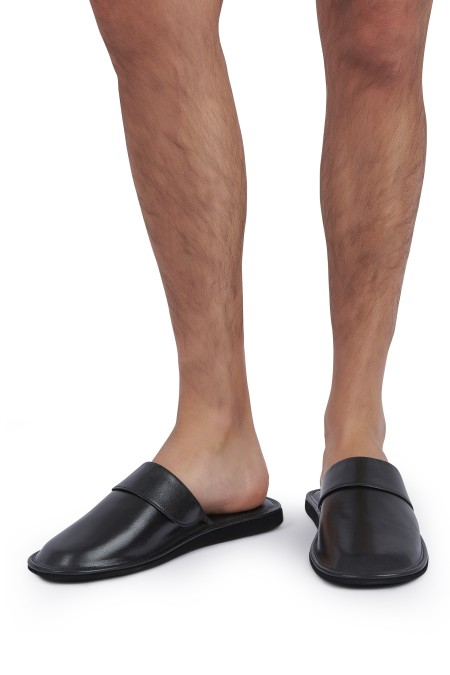 Chinelo em pele 9045 Chinelo em pele 9045