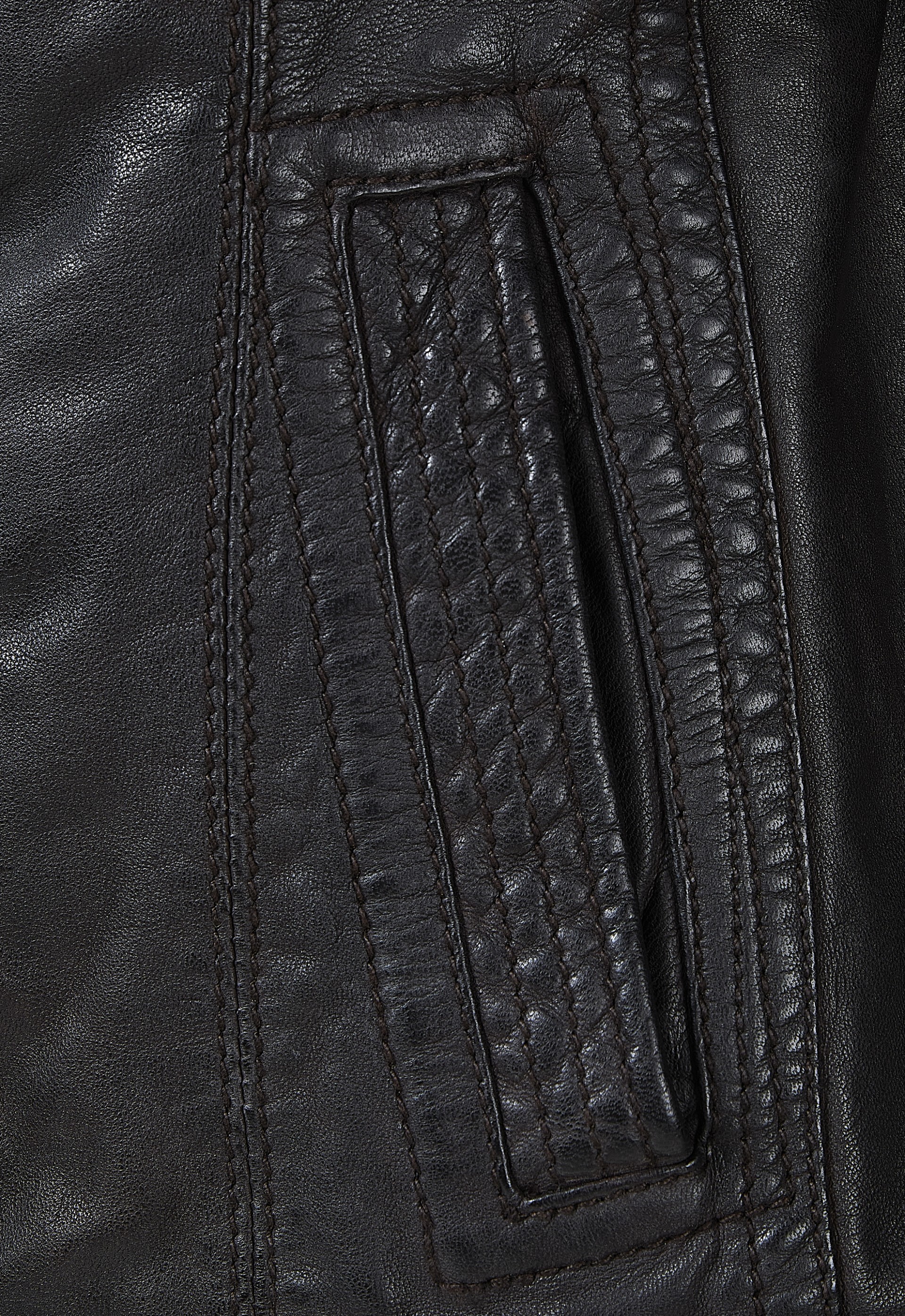 Casaco em pele Meghan