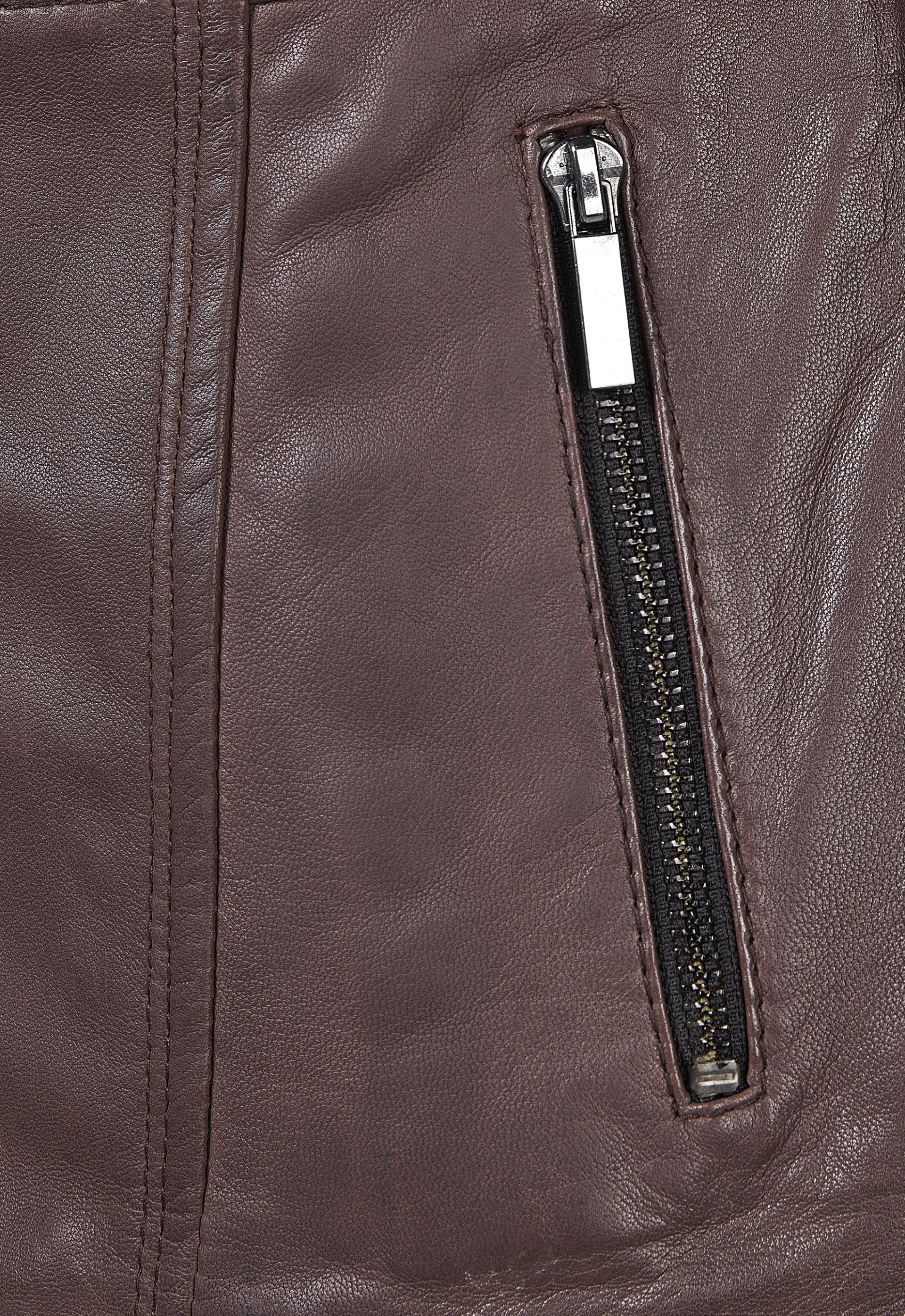 Casaco em pele Mirella