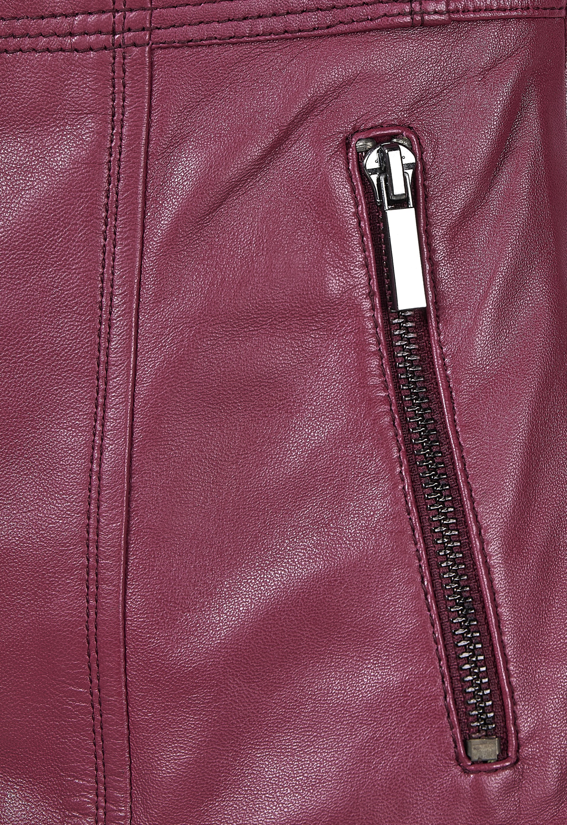 Casaco em pele Mirella