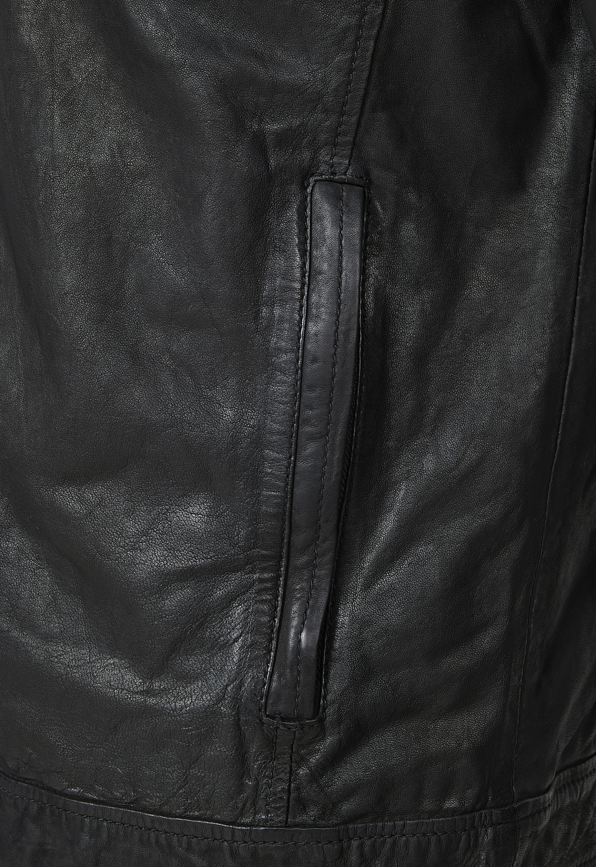 Blusão em pele Adriano