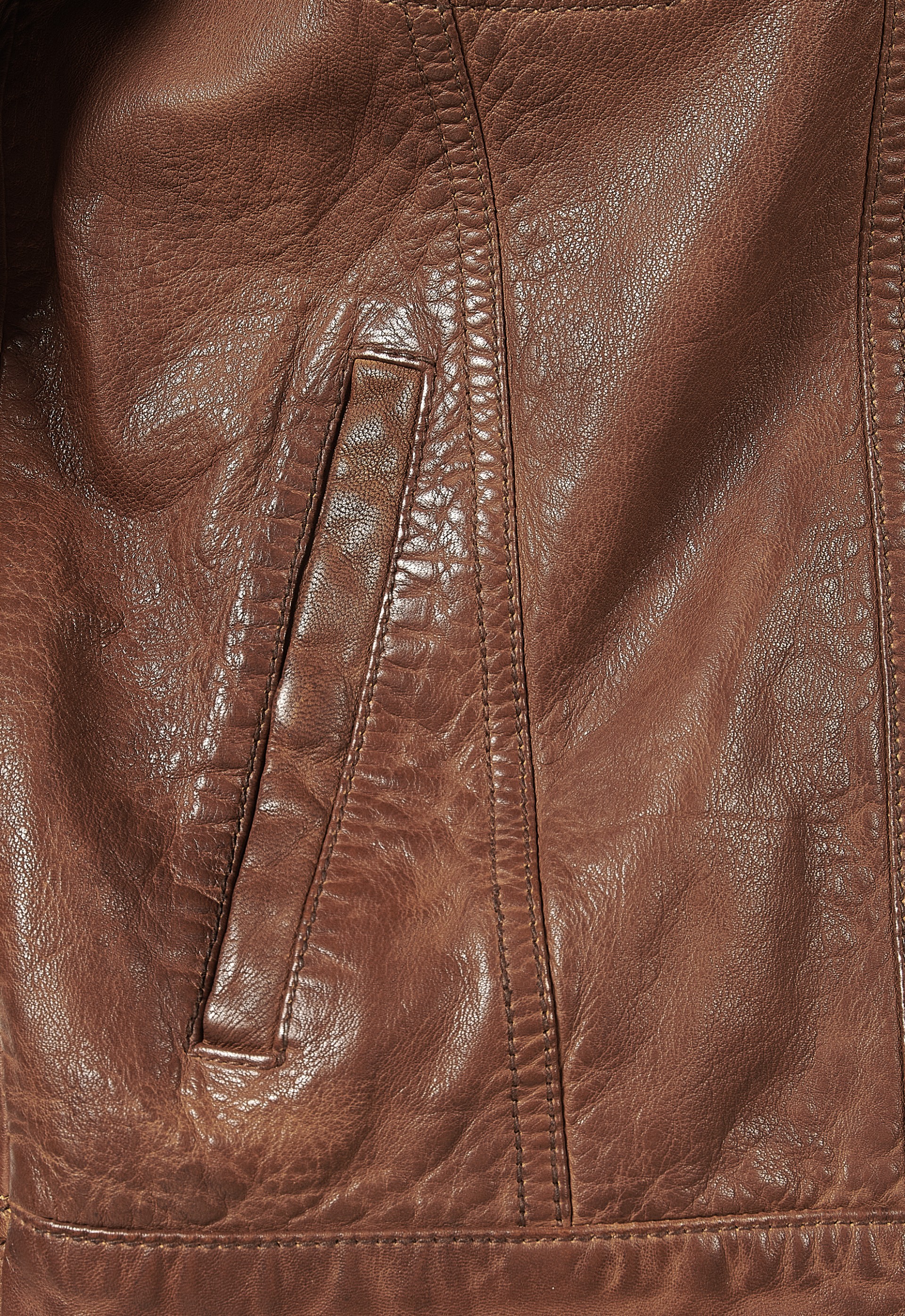 Blusão em pele Jessica