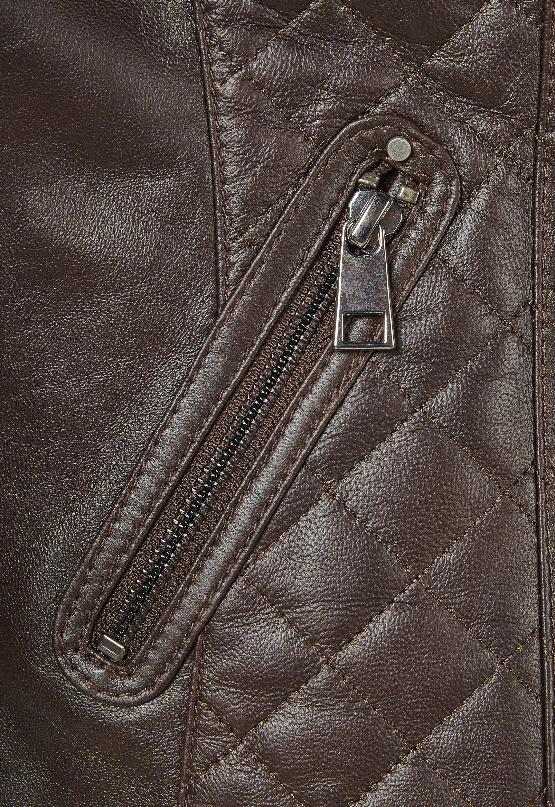 Blusão em pele Mayla