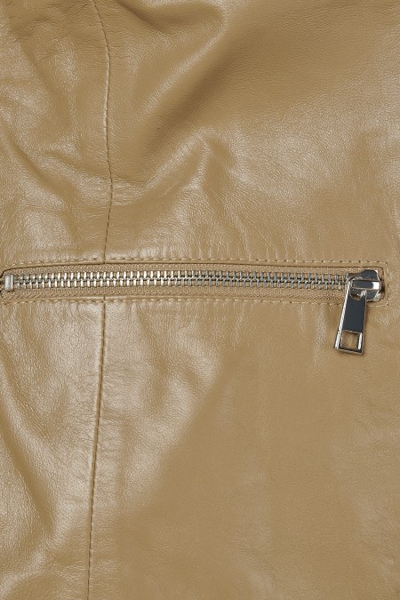 Jaqueta em pele Dbora