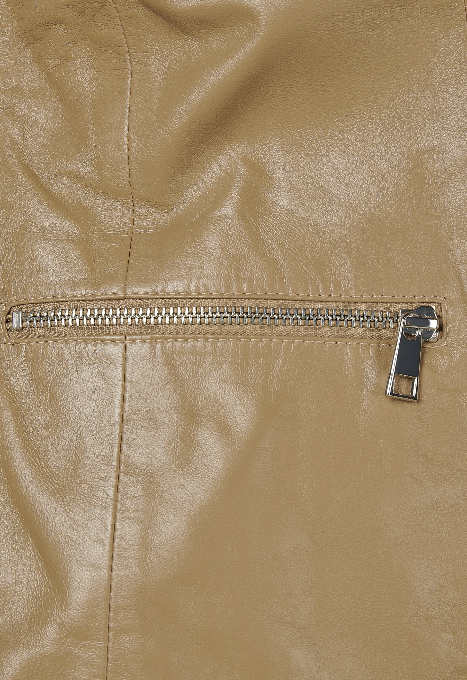 Jaqueta em pele Débora