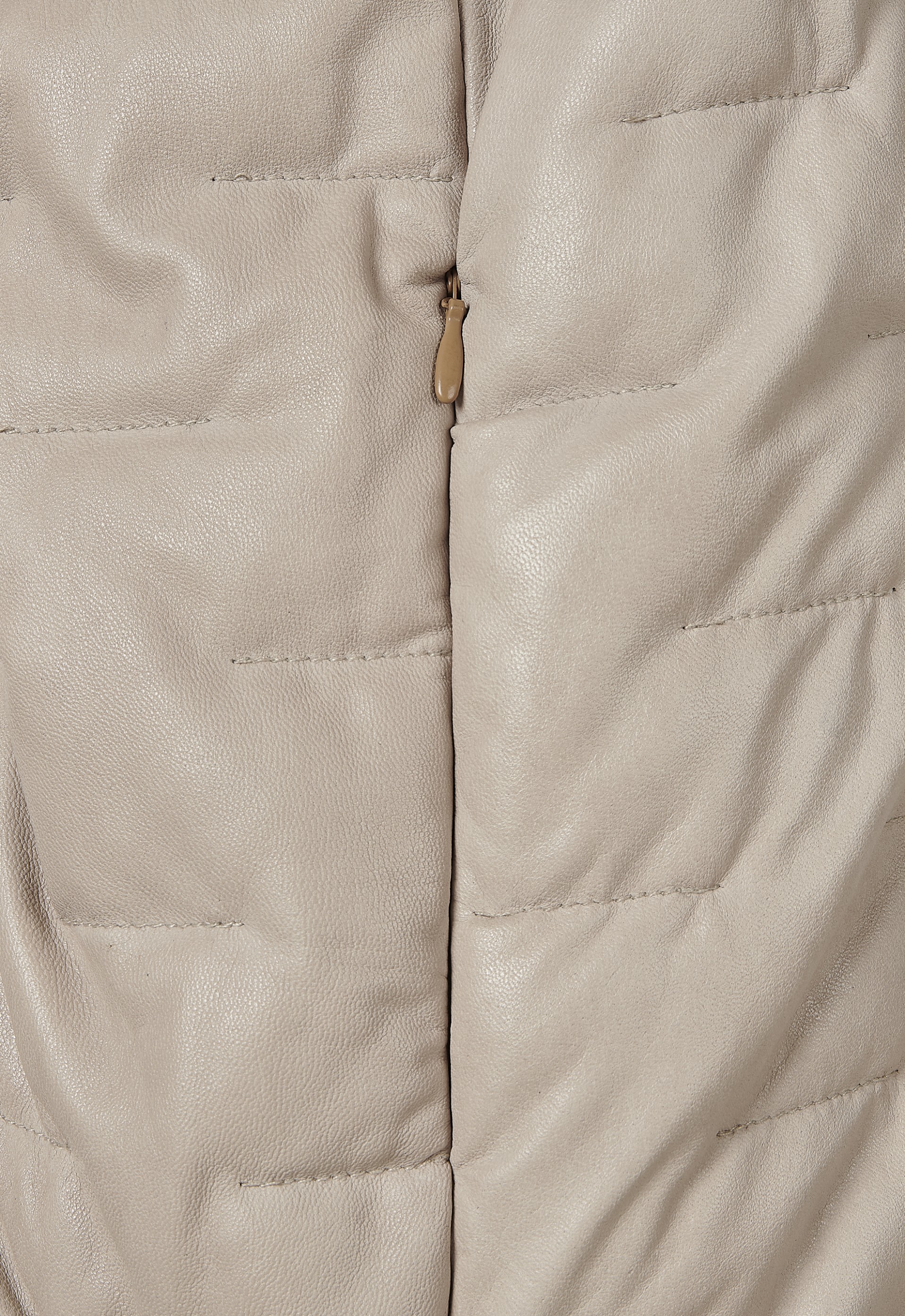 Casaco em pele Carmen