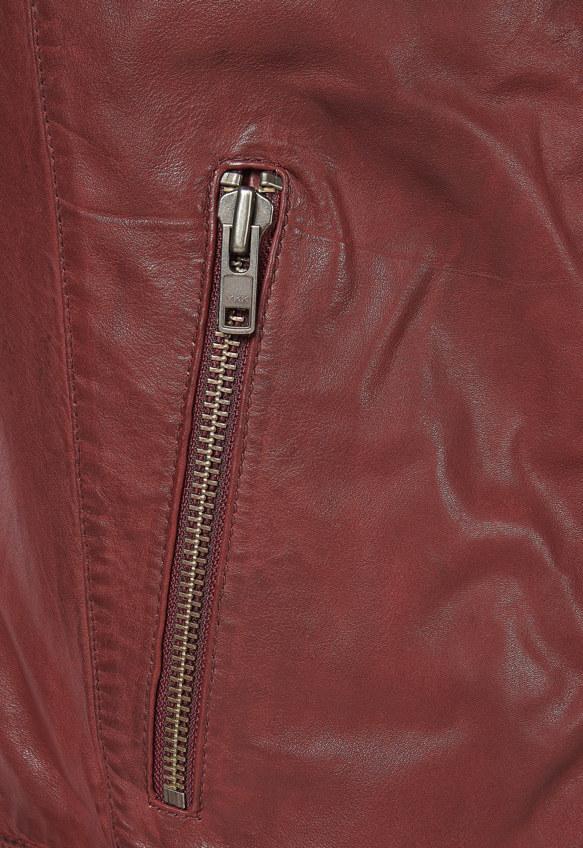 Blusão de pele Tiago