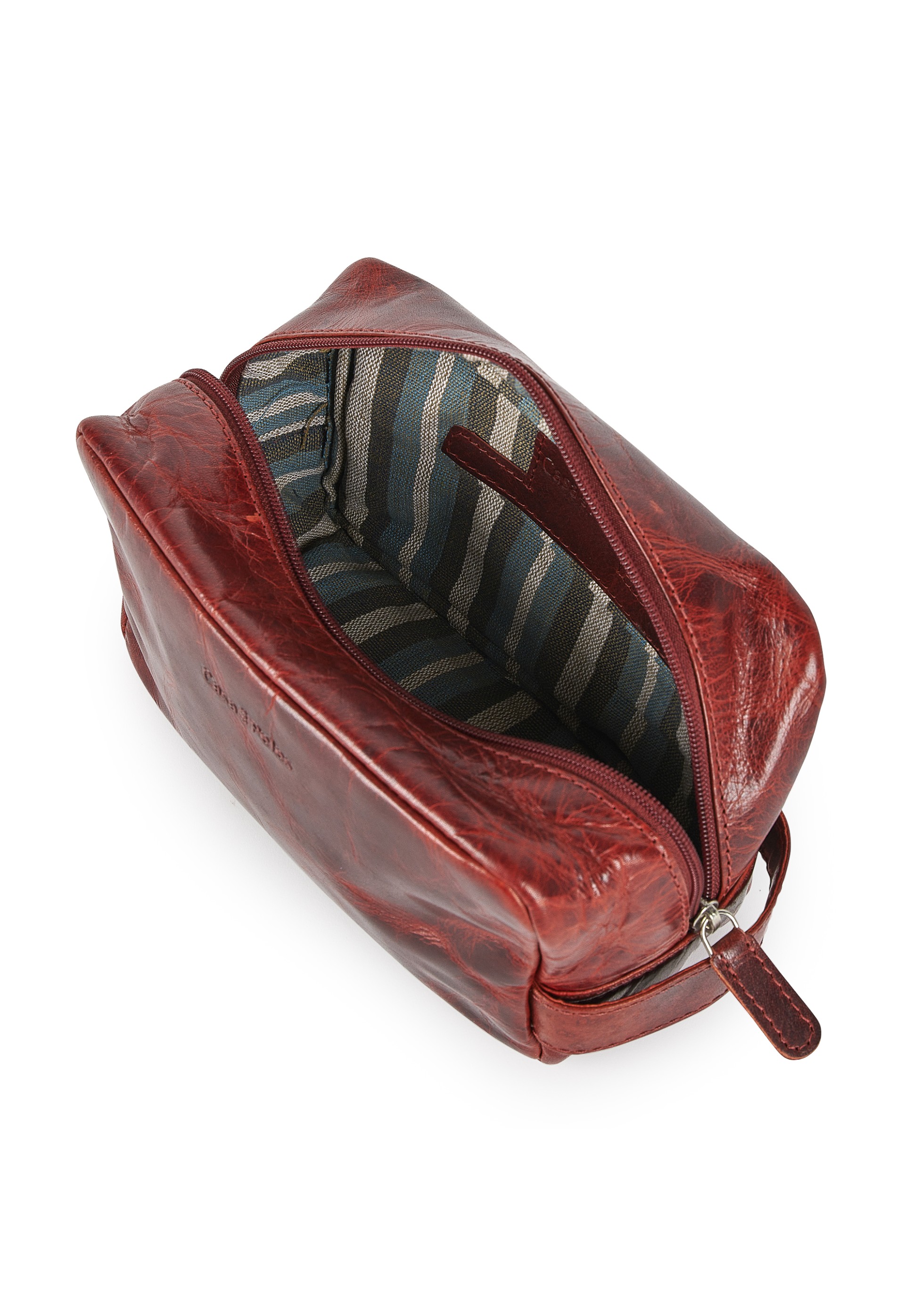 Necessaire em pele 132L