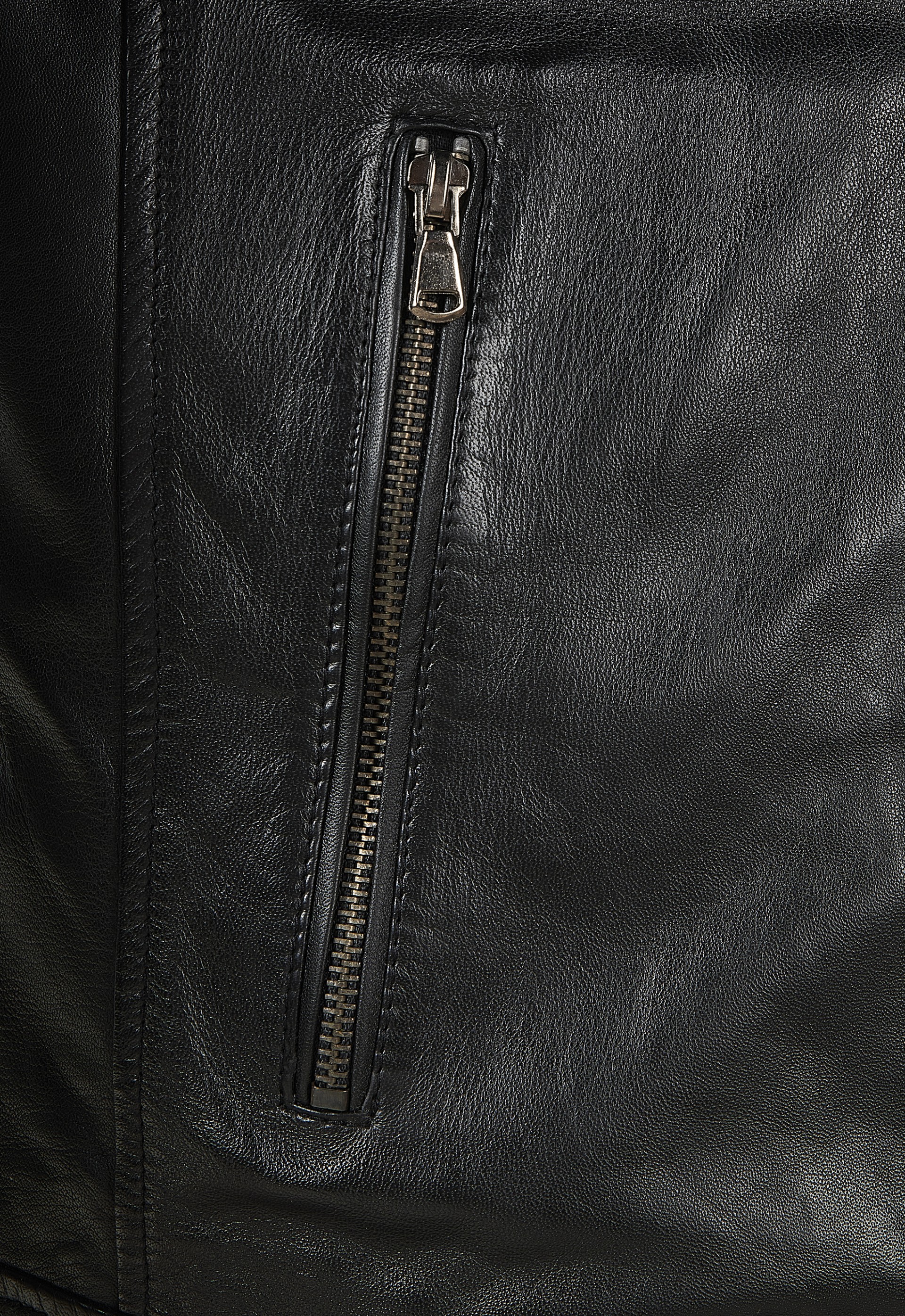 Blusão em pele Leandro