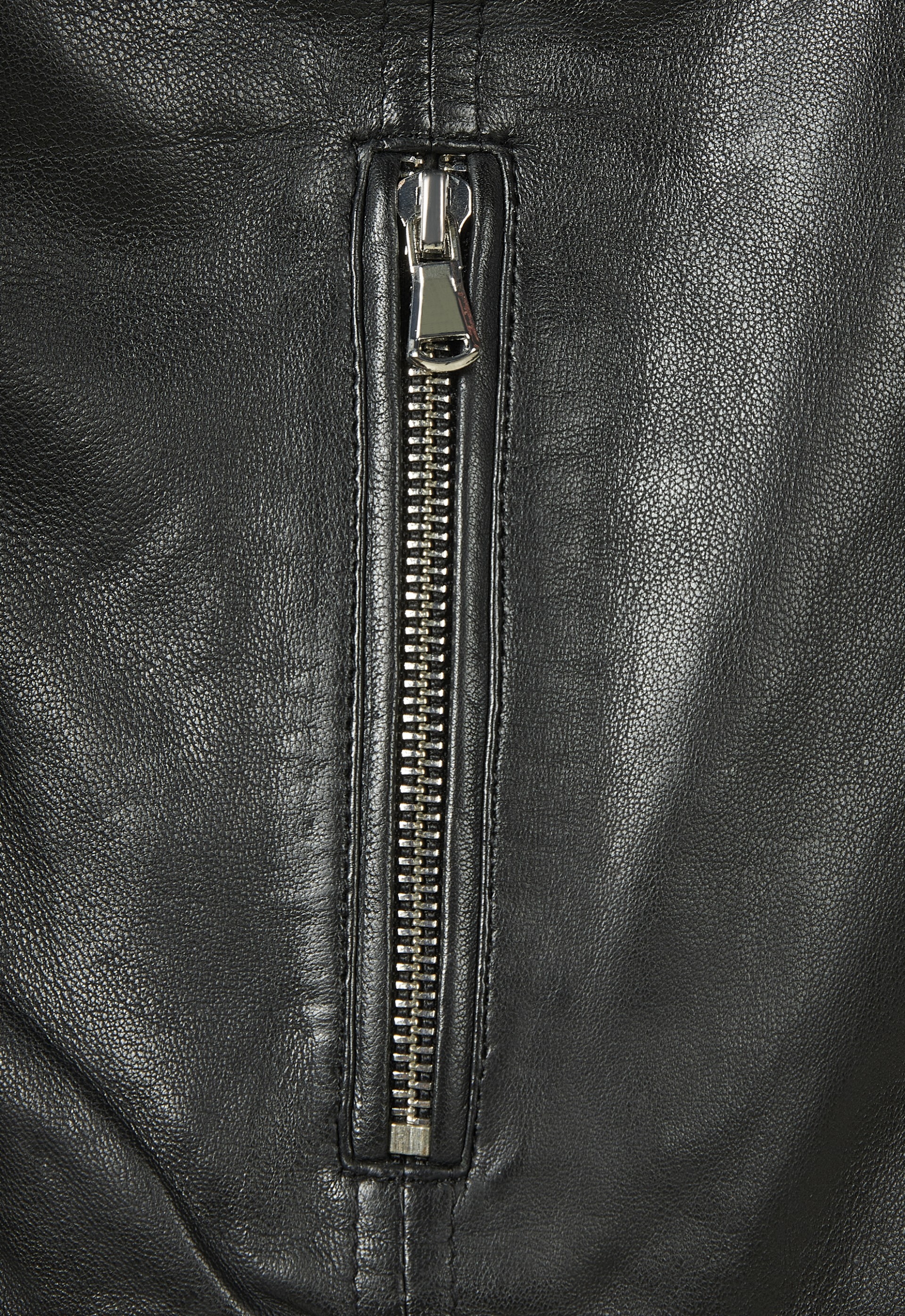 Blusão em pele Carolina