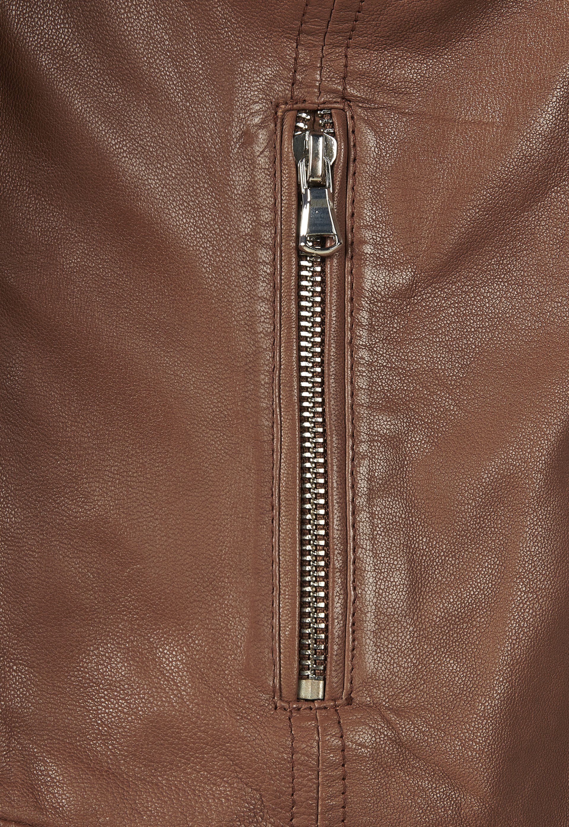 Blusão em pele Carolina