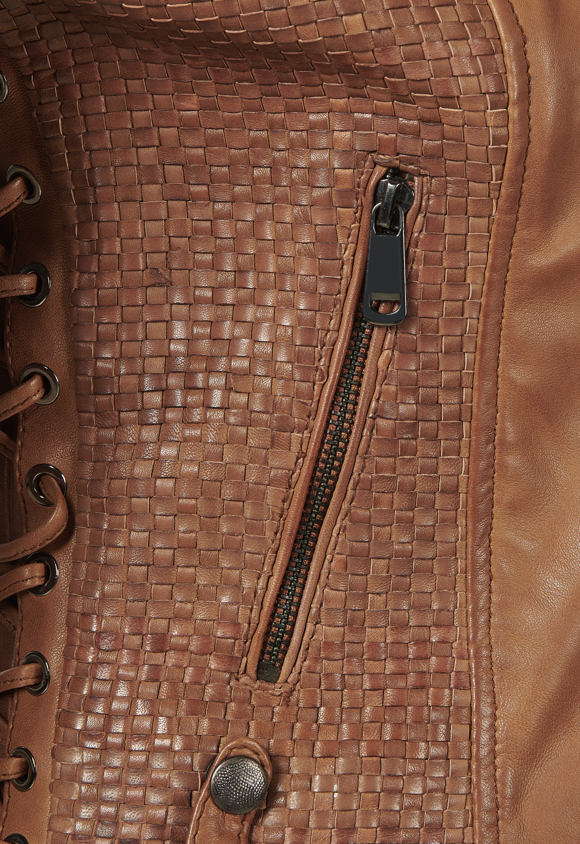 Blusão em Pele Rafaela