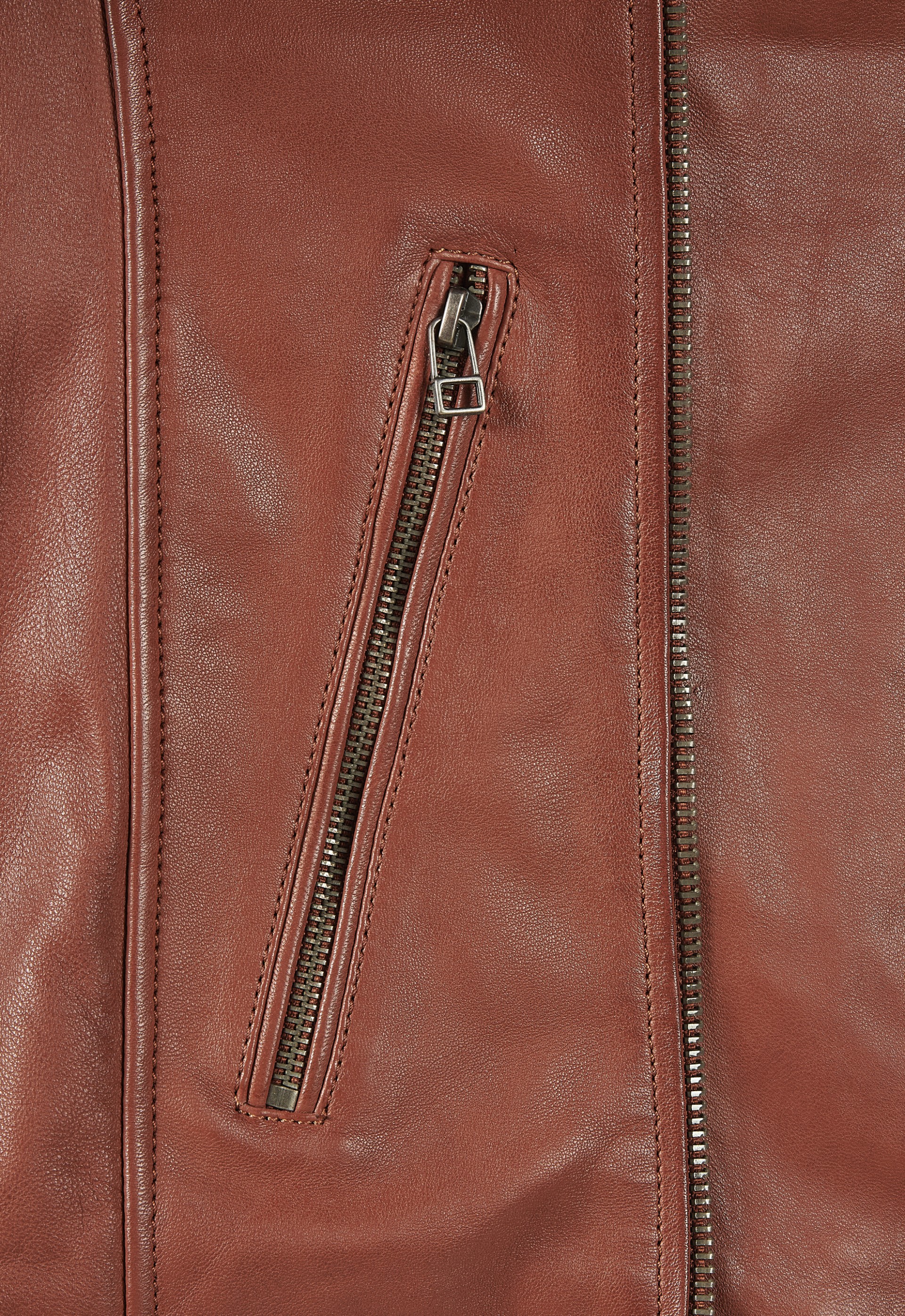 Blusão em pele Bruno