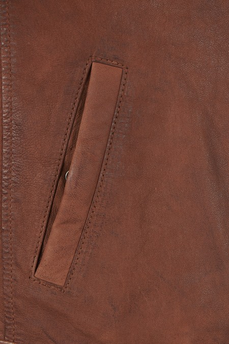 Bluso em pele Roberto