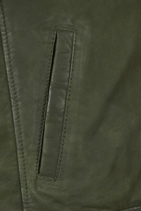 Bluso em pele Roberto