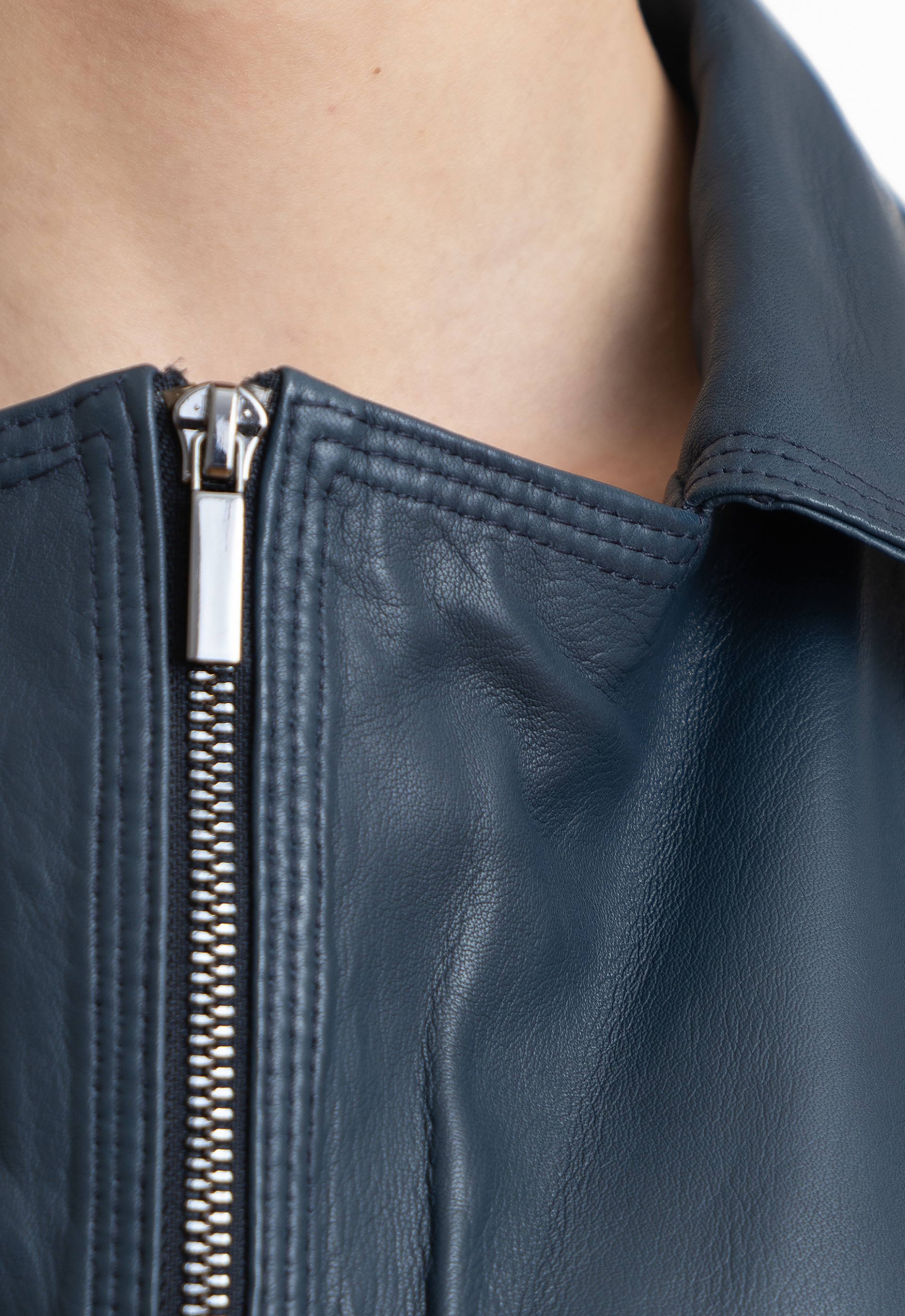 Casaco em pele Mirella