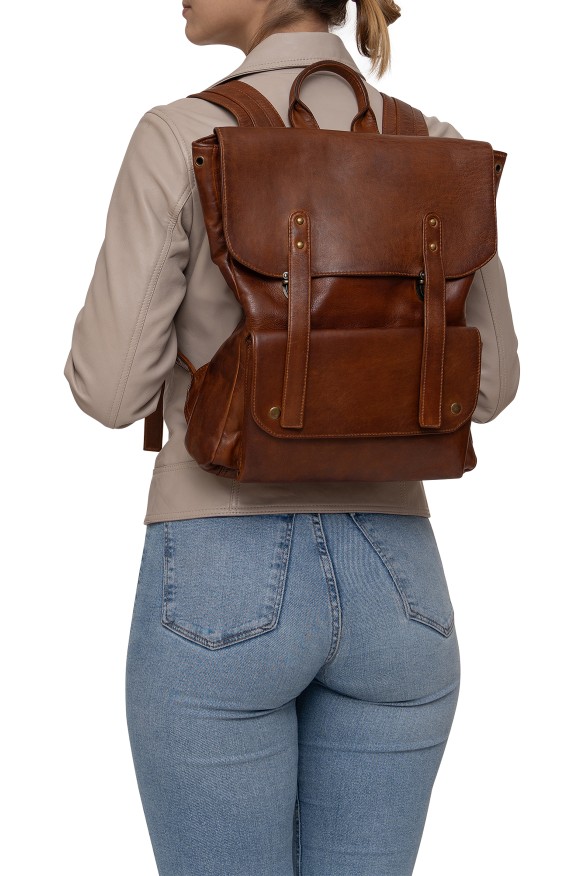 Mochila em pele 0SE039