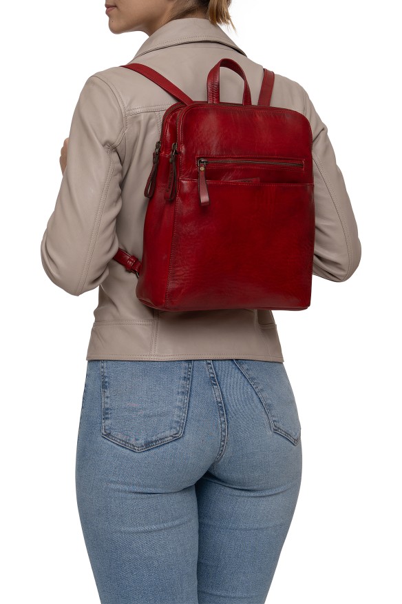 Mochila em pele 0SE389