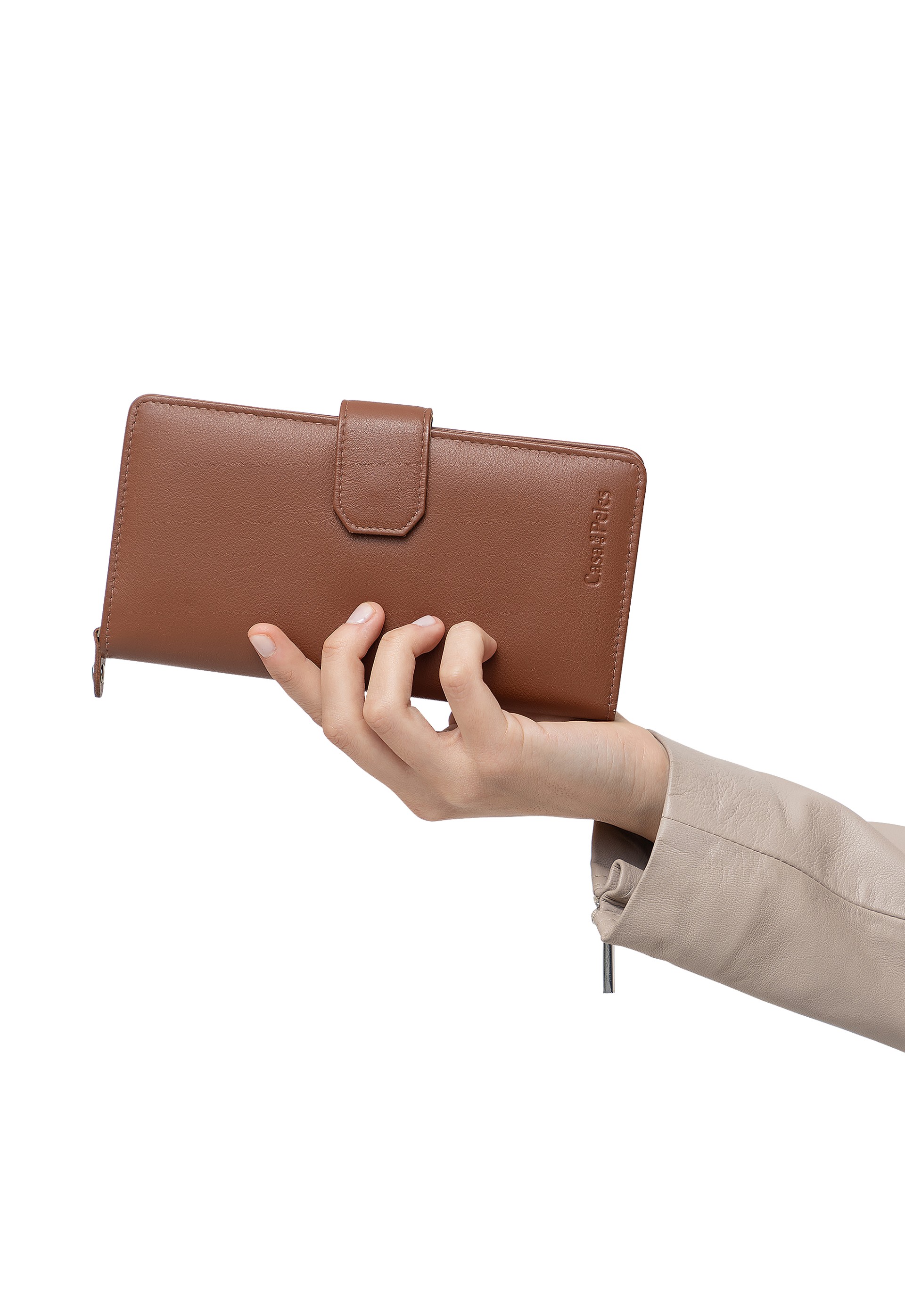 Carteira em pele 646