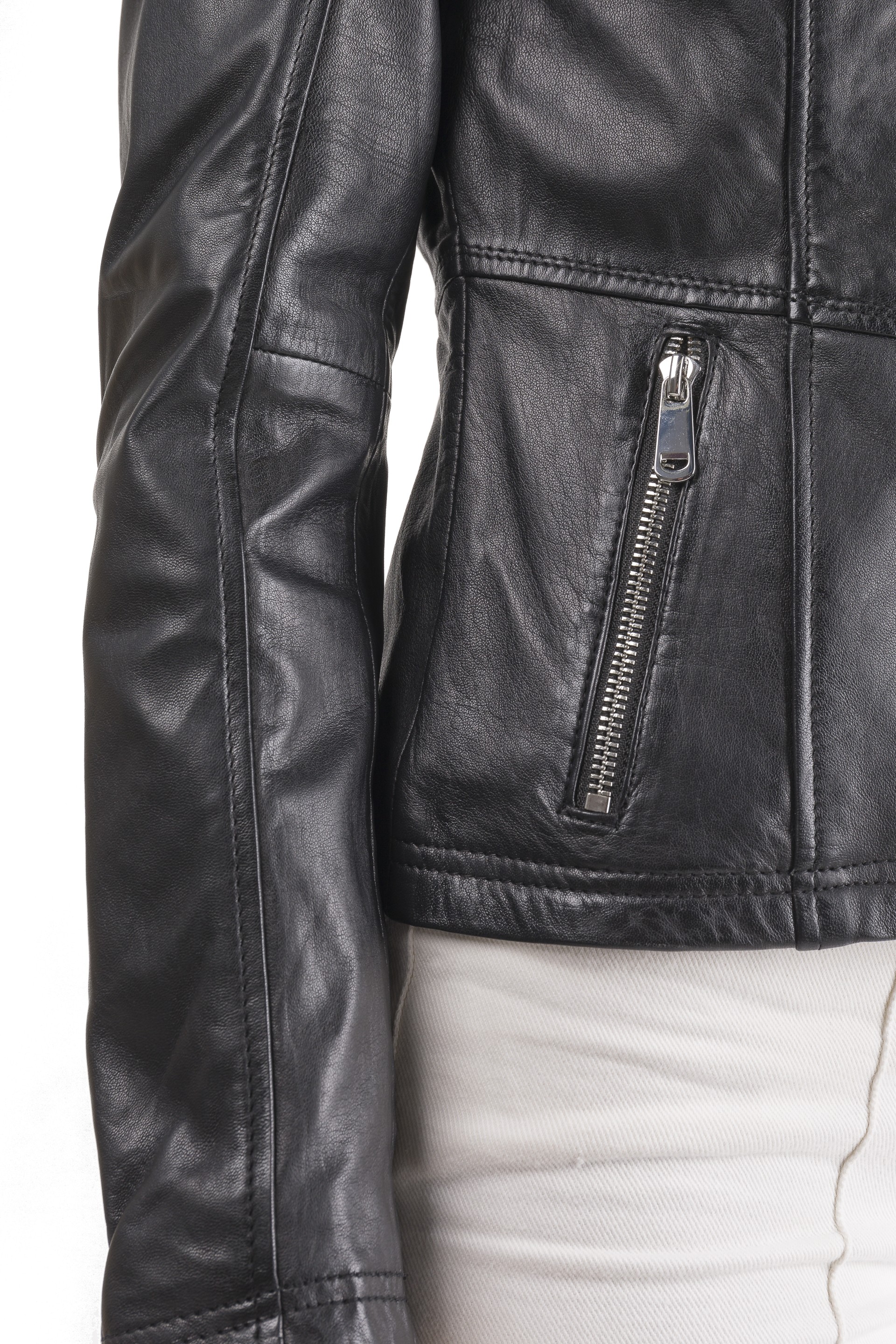 Blusão de pele Letícia