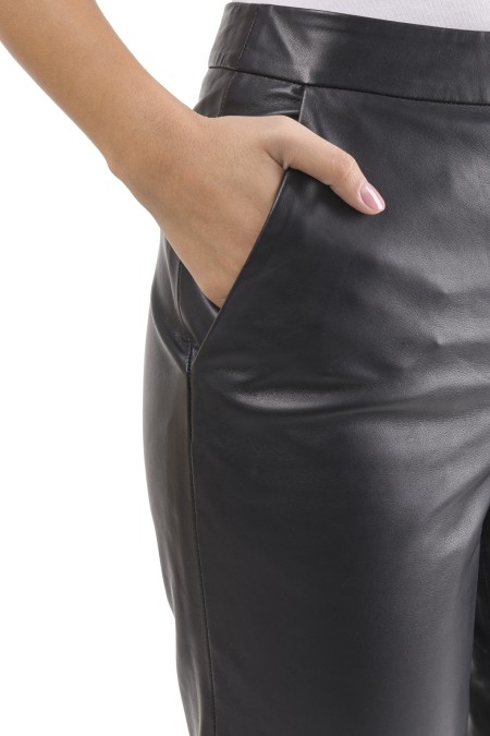 Calas de pele Margarida