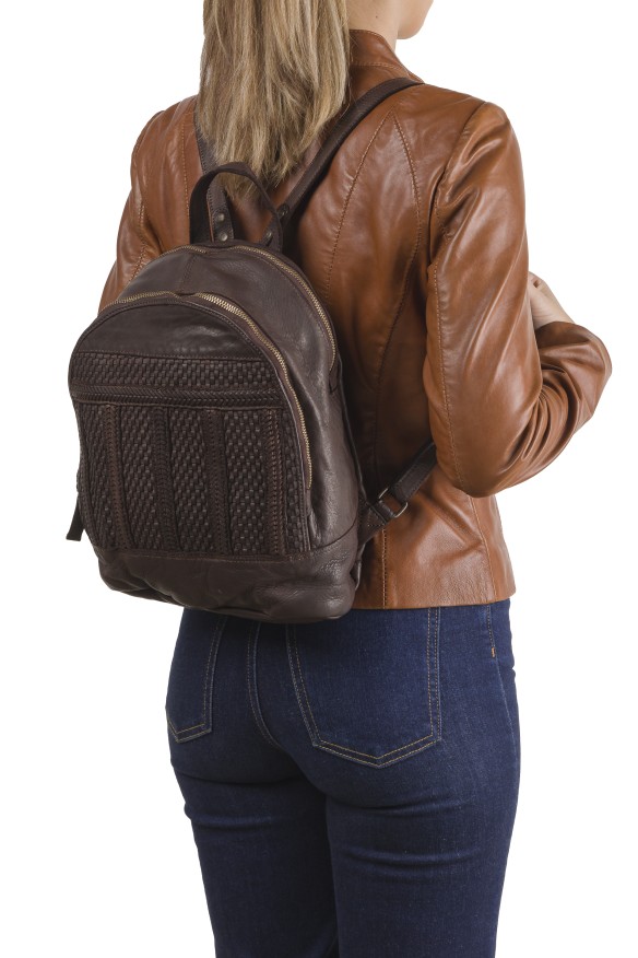 Mochila em pele 230.AL