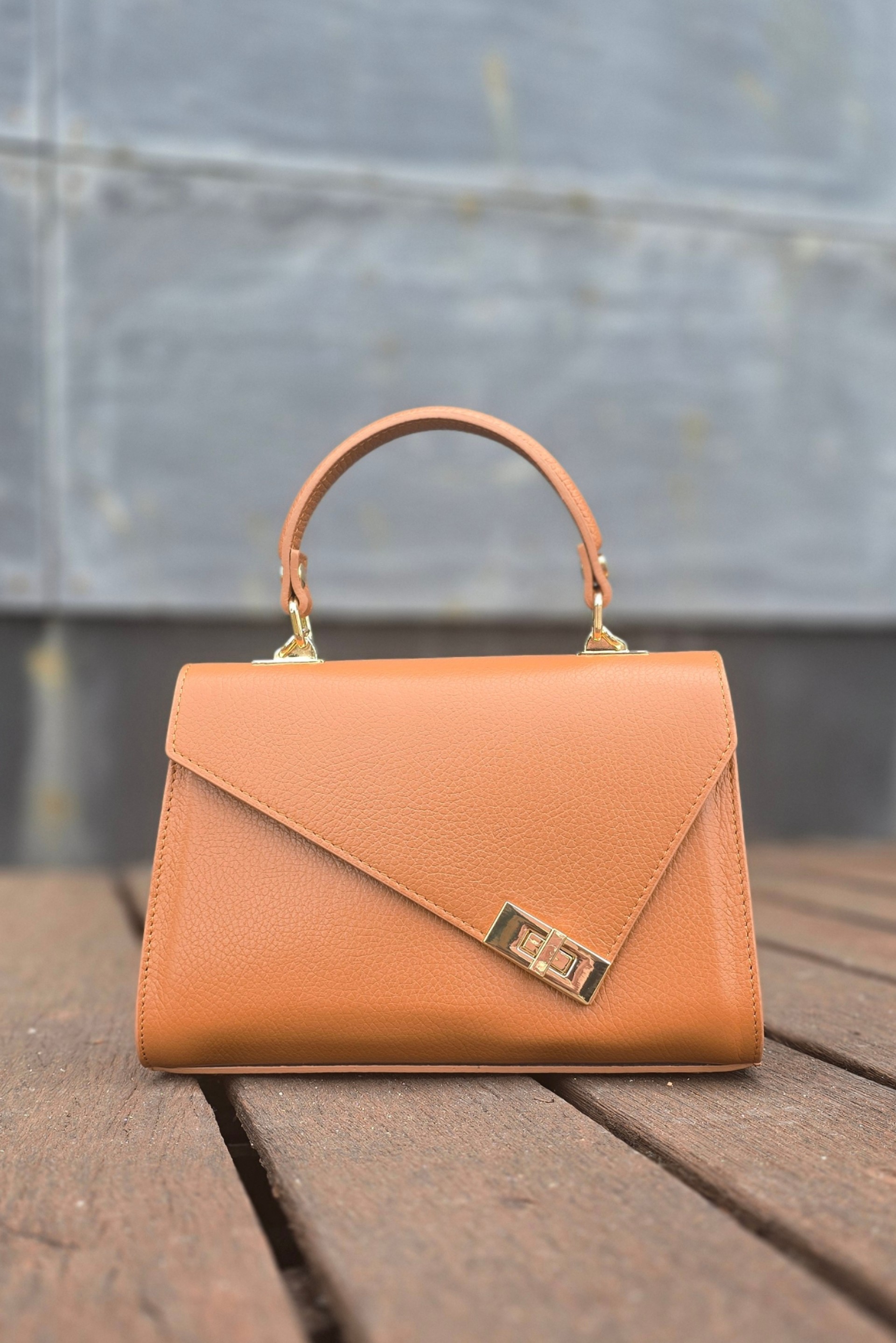 Mala em pele Georgina