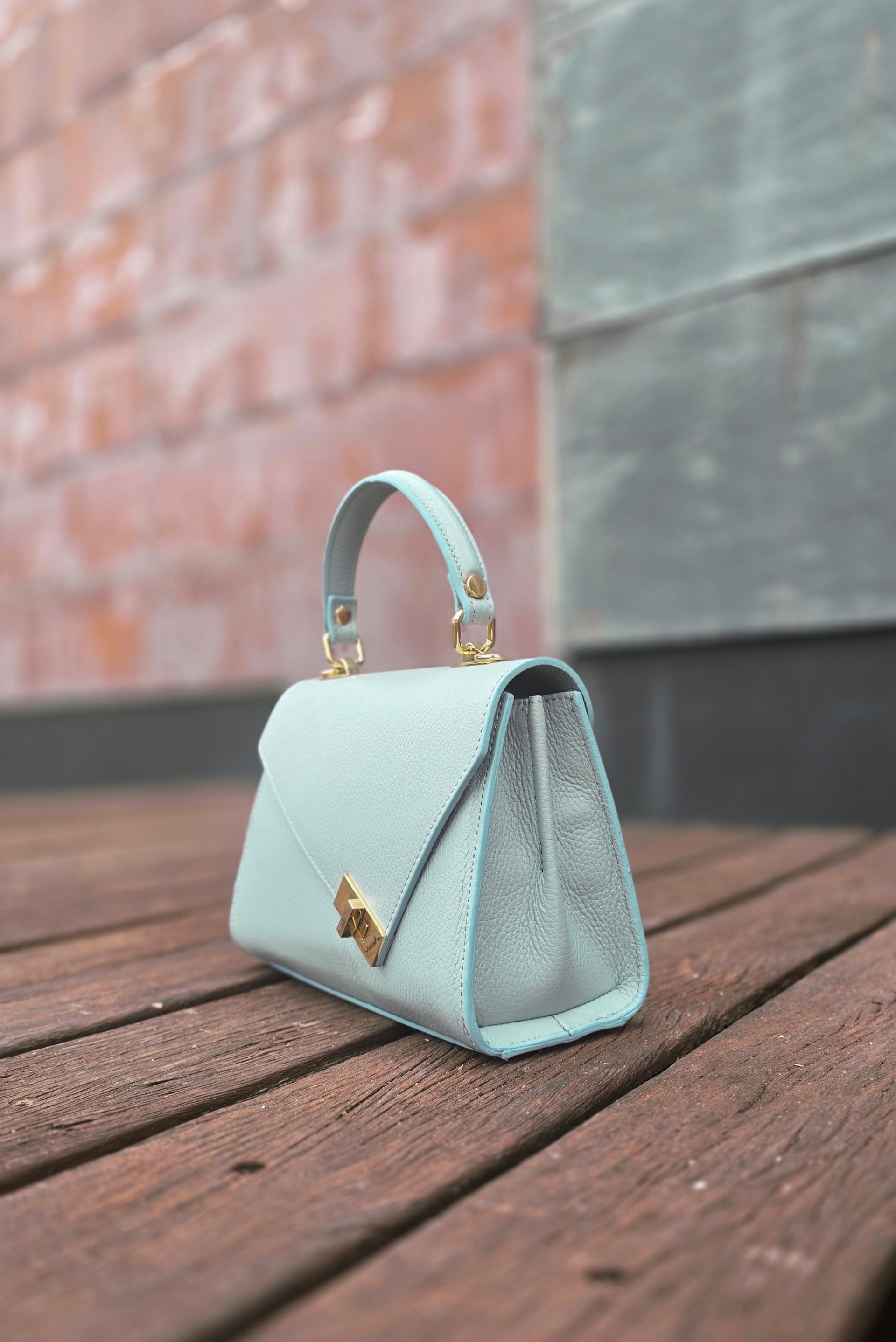 Mala em pele Georgina