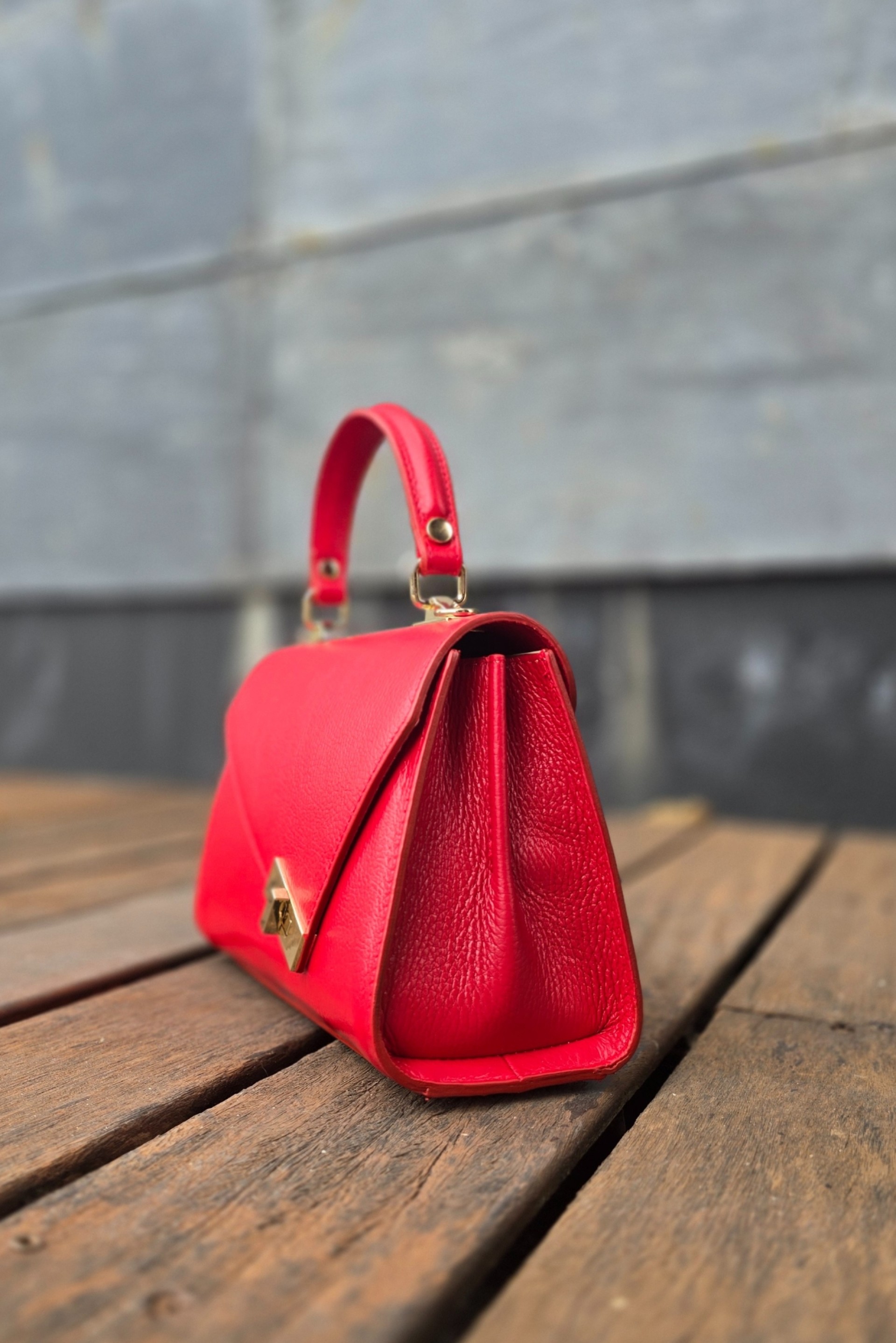 Mala em pele Georgina