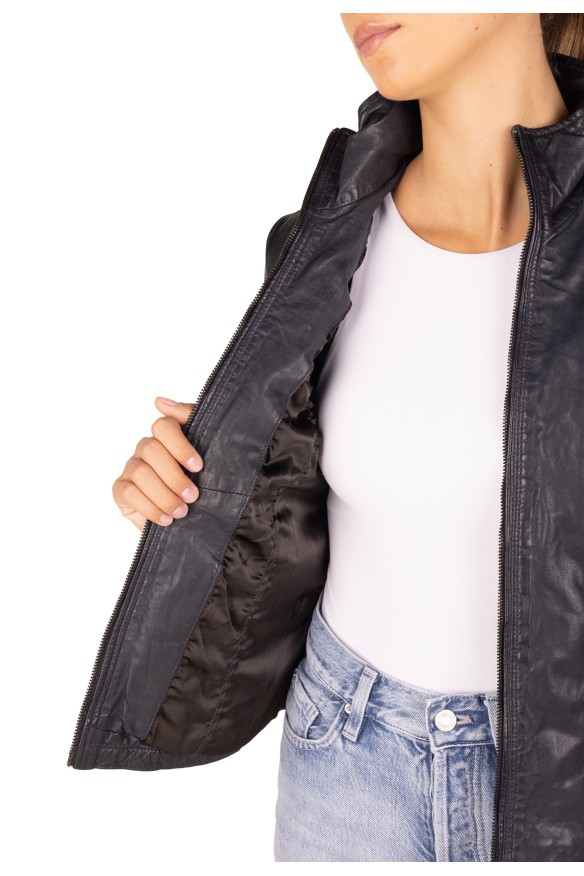 Blusão em pele Luana