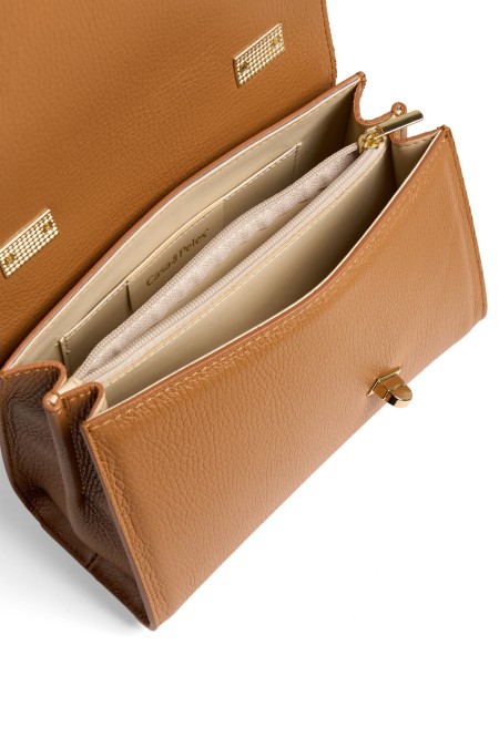 Mala em pele Georgina