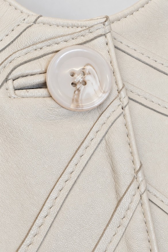 Blus�o em Pele Ondina